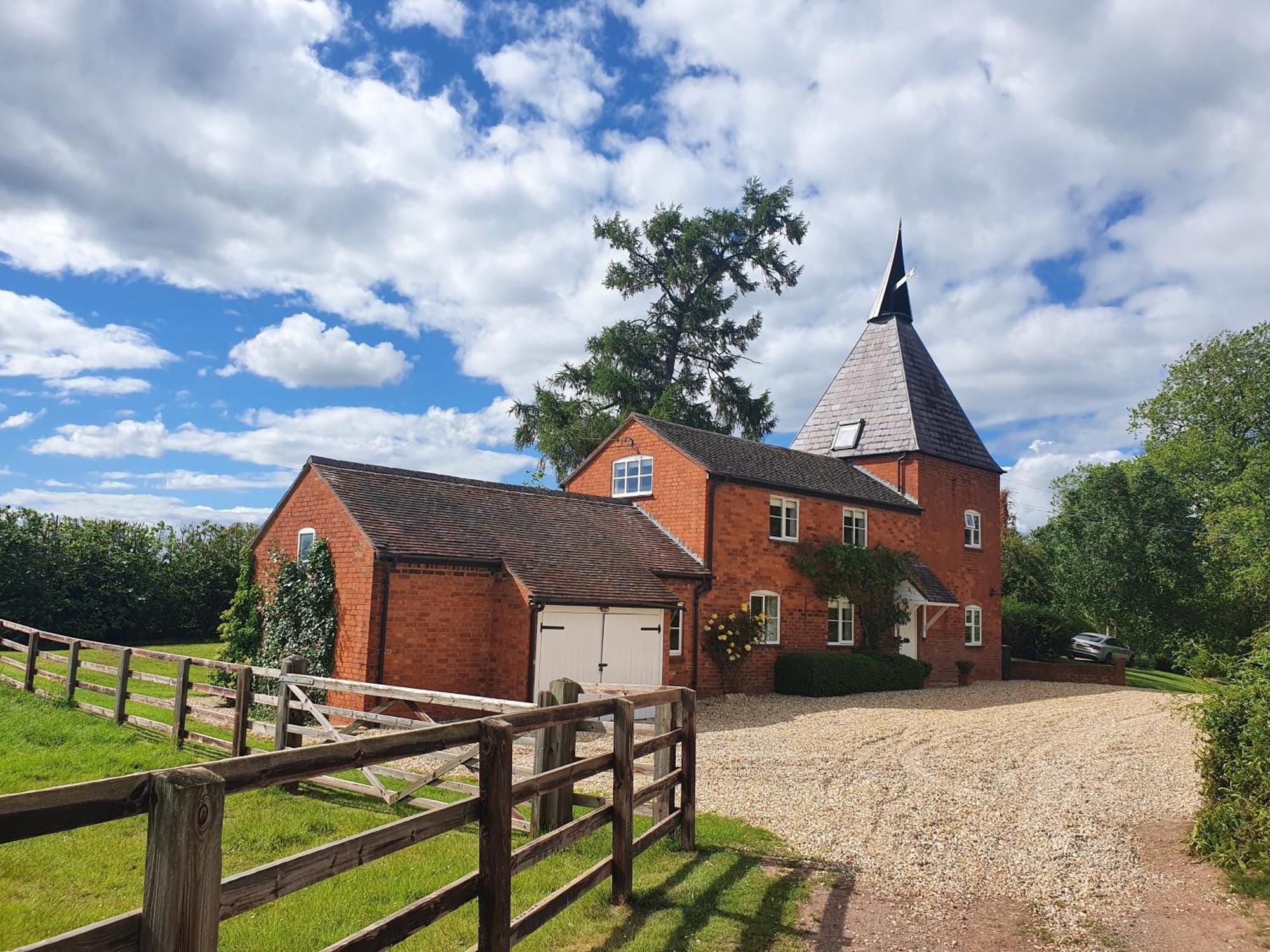Lilly Hall Hopkiln - Exceptional 3 Bed Cottage In Ledbury Herefordshire Buitenkant foto